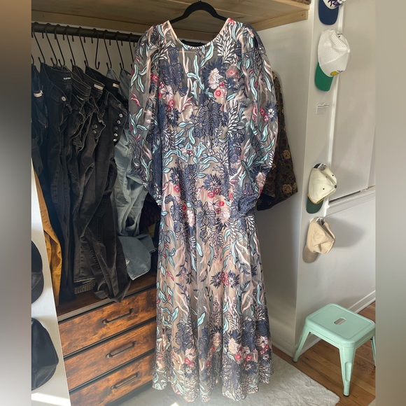 NWOT ASOS EDITION Embroidered Floral Gown - Picture 5 of 12